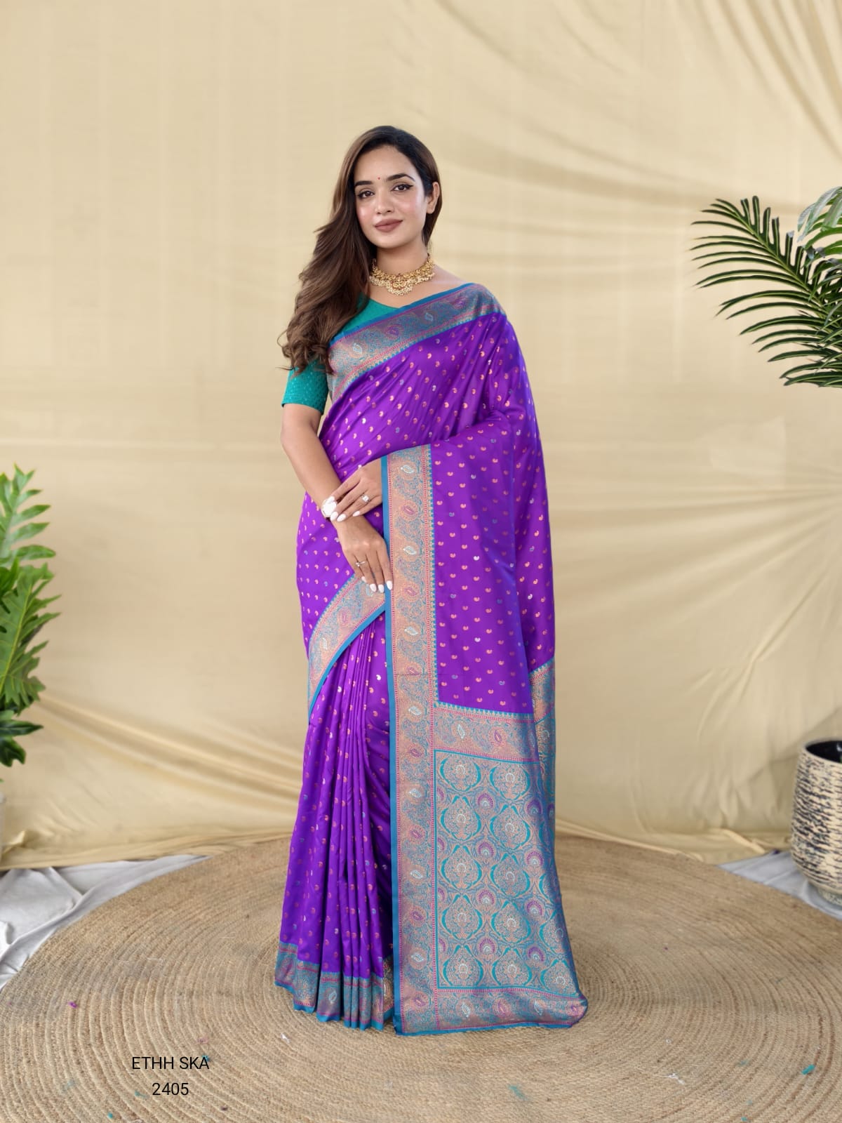 Traditional Banarasi Soft Silk Saree with Contrast Zari Weaving